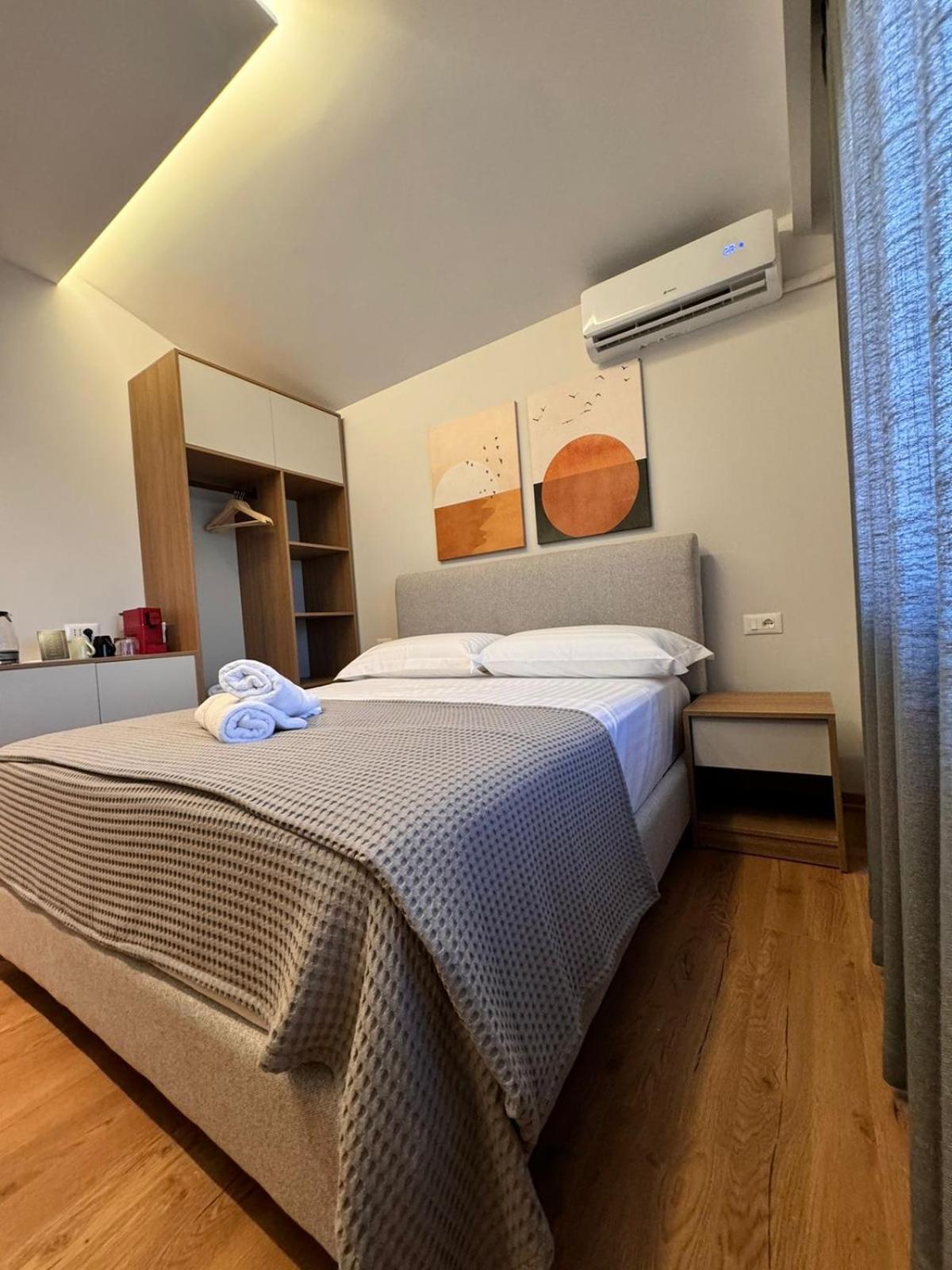 Izi Boutique Διαμέρισμα Τίρανα Εξωτερικό φωτογραφία